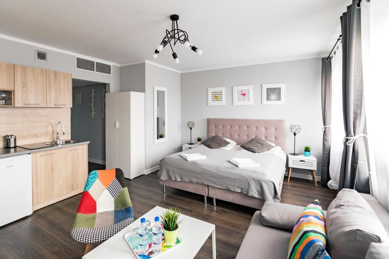 Apartamenty Stare Zoo พอซนาน ภายนอก รูปภาพ
